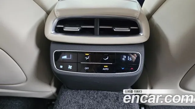 Genesis G80 Бензин 2.5 турбо AWD — Фото автомобиля 29