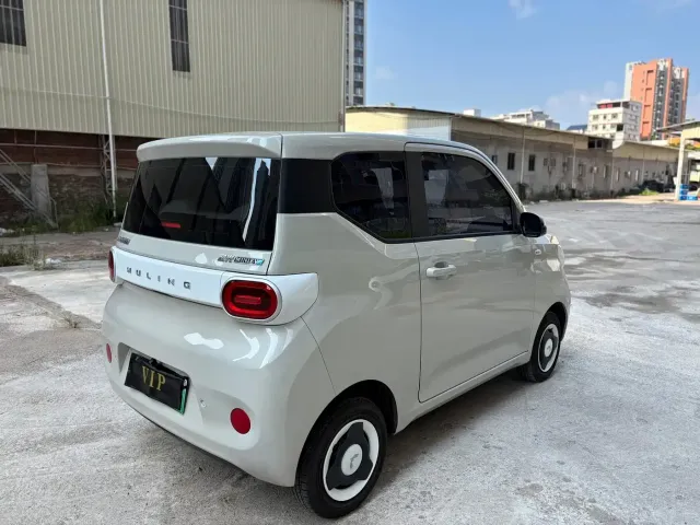 Wuling Hongguang Mini EV — Фото автомобиля 6