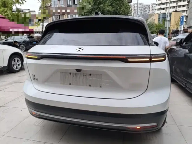 Nio ES6 — Фото автомобиля 5