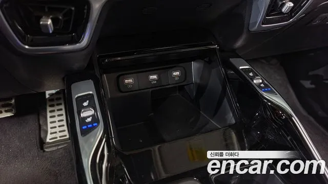 Kia Sorento Sorento 4-е поколение Дизель 2.2 2WD — Фото автомобиля 23