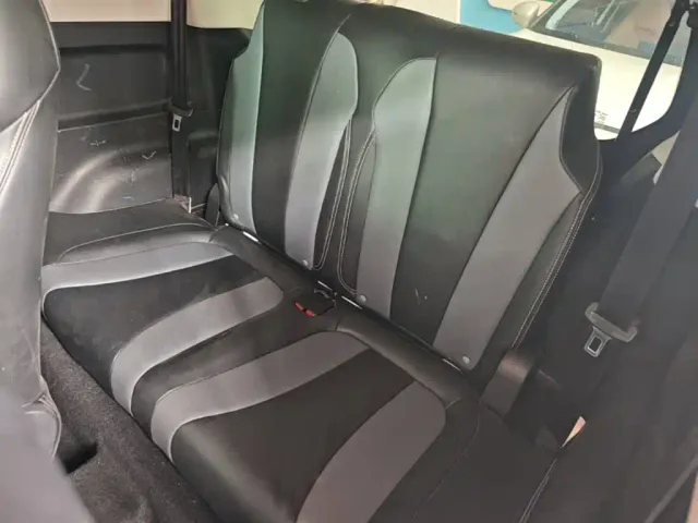 Roewe Clever — Фото автомобиля 16