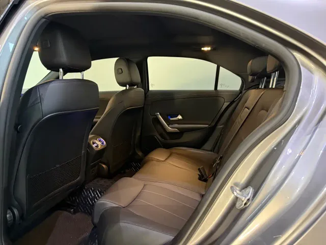 Mercedes-Benz A-Class — Фото автомобиля 8