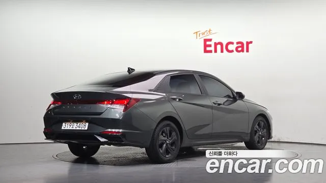 Hyundai AVANTE Avante (CN7) — Фото автомобиля 2