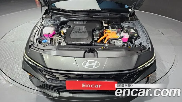 Hyundai Avante CN7 — Фото автомобиля 9