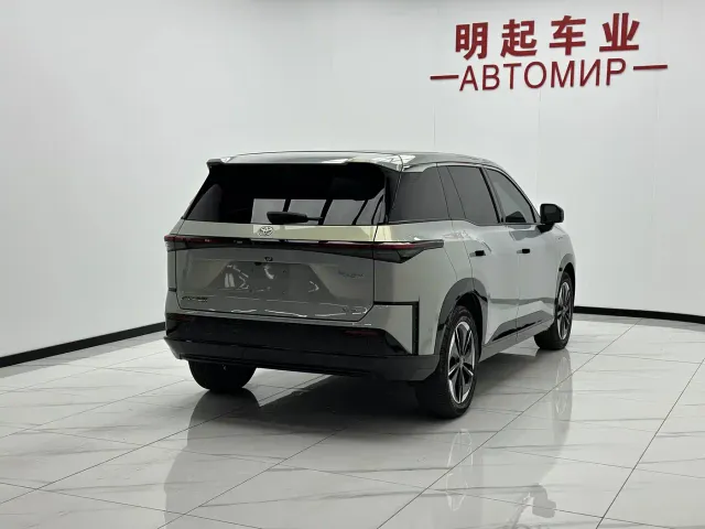 Toyota BoZhi 3X — Фото автомобиля 9