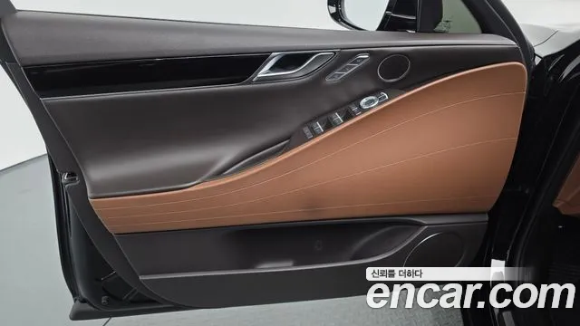 Genesis G80 RG3 — Фото автомобиля 13