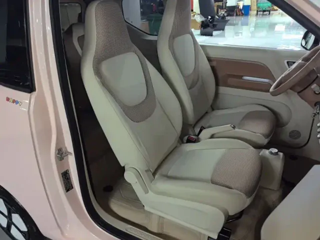 Wuling Hongguang Mini EV — Фото автомобиля 24