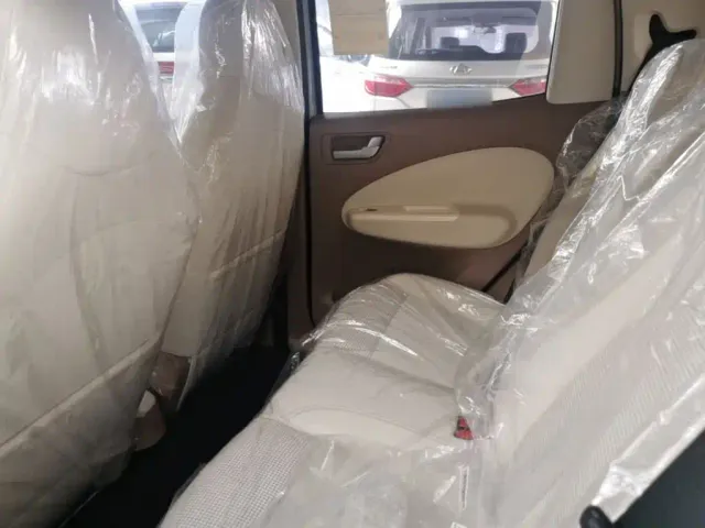 Wuling Hongguang Mini EV — Фото автомобиля 16
