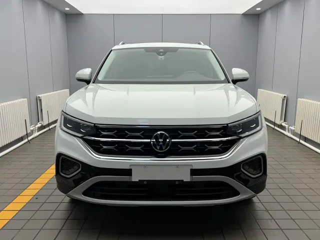 Volkswagen Tayron — Фото автомобиля 2