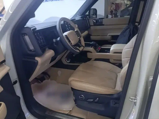 BYD FangChengBao Leopard 5 — Фото автомобиля 14
