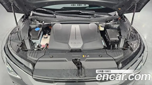 Kia EV6 — Фото автомобиля 9
