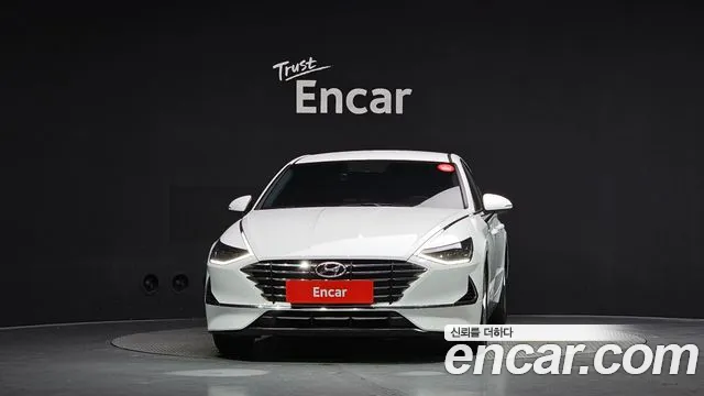Hyundai Sonata — Фото автомобиля 3