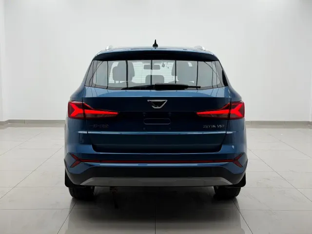 Jetta VS7 — Фото автомобиля 4