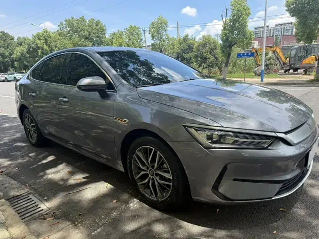 BYD Qin PLUS — Фото автомобиля 18