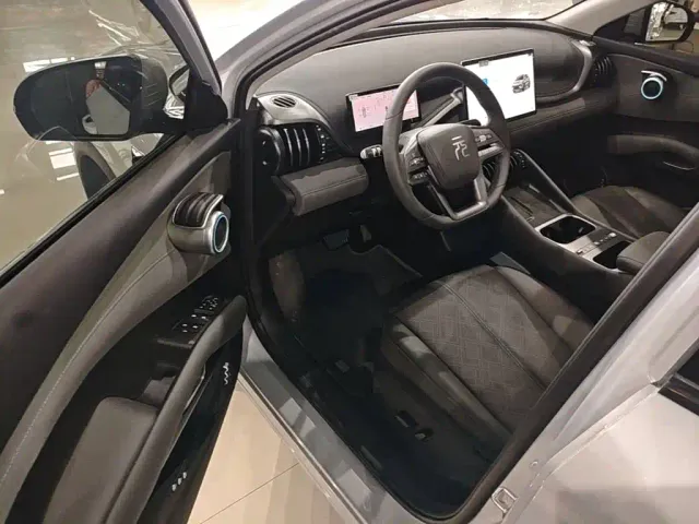 BYD Yuan PLUS — Фото автомобиля 15