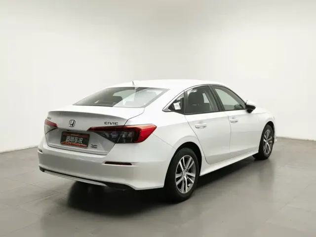 Honda Civic — Фото автомобиля 2