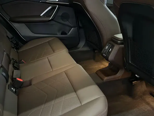 BMW X1 — Фото автомобиля 14