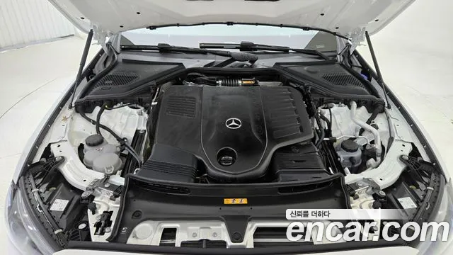 Mercedes-Benz E-Class — Фото автомобиля 6