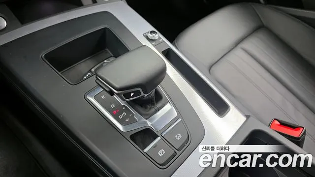 Audi Q5 45 TFSI quattro — Фото автомобиля 8