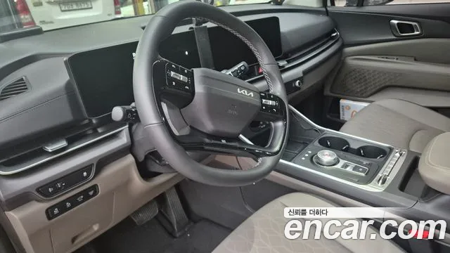 Kia Carnival — Фото автомобиля 7