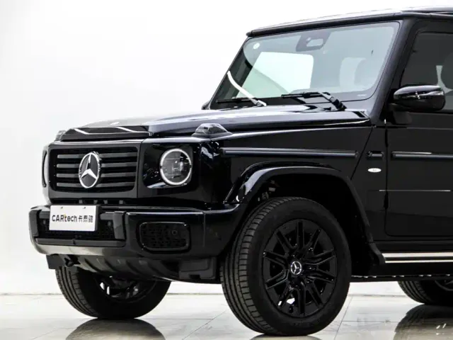 Mercedes-Benz G-Class — Фото автомобиля 4