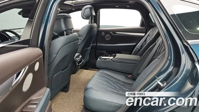 Genesis G80 Бензин 2.5 турбо 2WD — Фото автомобиля 26