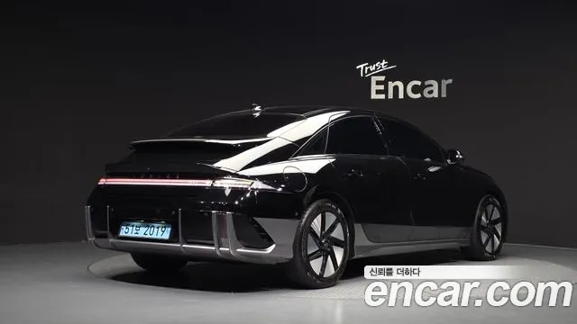 Hyundai Ioniq 6 — Фото автомобиля 2