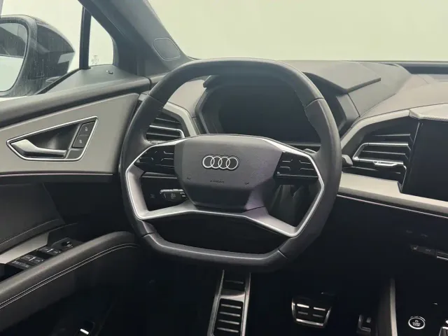Audi Q5 e-tron — Фото автомобиля 25