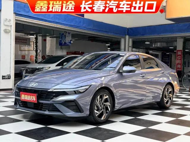 Фотография автомобиля — Hyundai Elantra