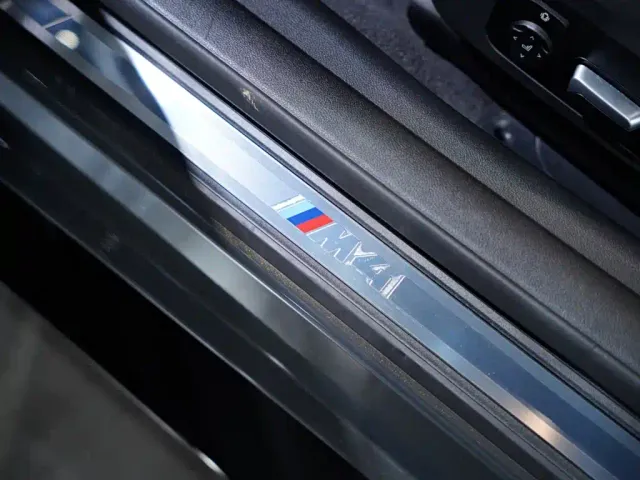 BMW M4 — Фото автомобиля 19