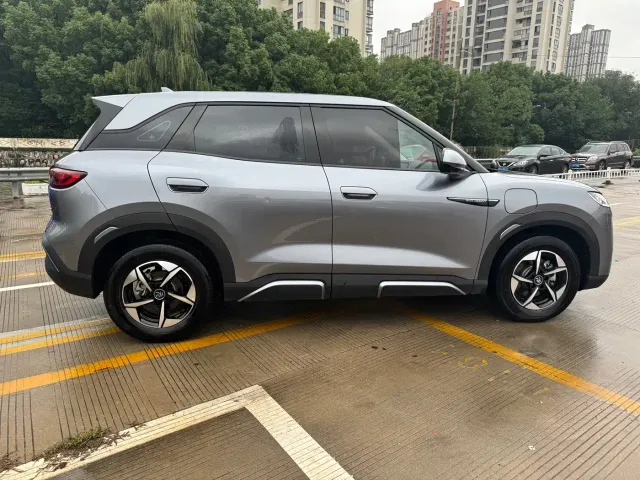 BYD Yuan UP — Фото автомобиля 7