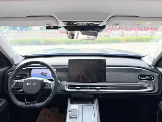 BAIC ORV Beijing Off-Road BJ30 2024 1.5T Light Off-Road Pro Edition — Фото автомобиля 3