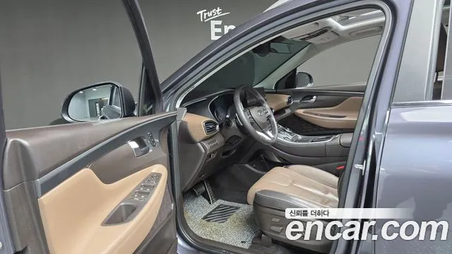 Hyundai Santafe Новый Santa Fe Бензин 2.5T 2WD — Фото автомобиля 13