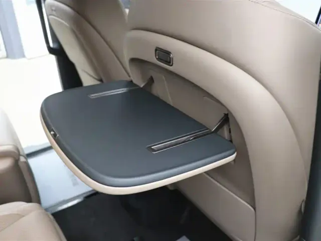 Li Auto Li Auto MEGA 2025 Model Home Family Special Edition — Фото автомобиля 24