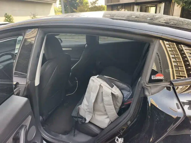 Tesla Model 3 — Фото автомобиля 13