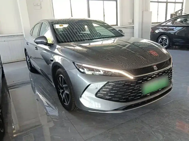 BYD Qin L — Фото автомобиля 3