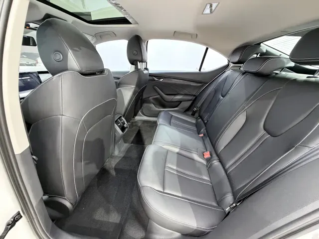 Skoda Octavia — Фото автомобиля 8