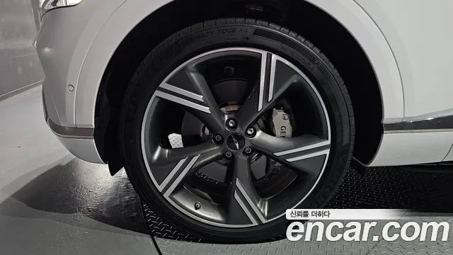 Genesis GV80 — Фото автомобиля 5