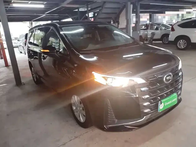 GAC Trumpchi M6 — Фото автомобиля 3