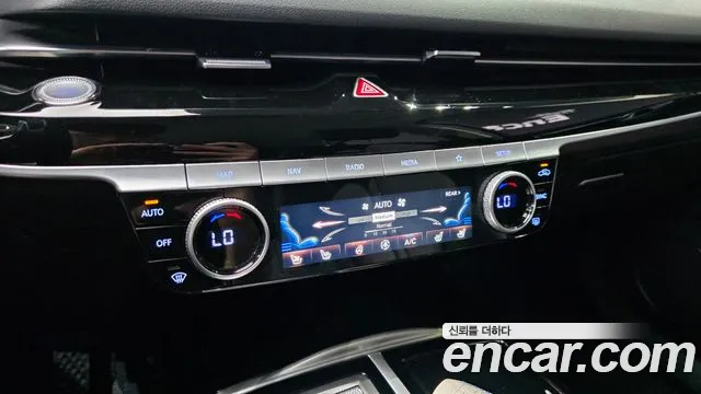 Genesis G80 Бензин 2.5 турбо AWD — Фото автомобиля 29