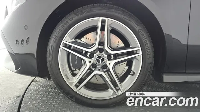Mercedes-Benz CLA-Class — Фото автомобиля 5