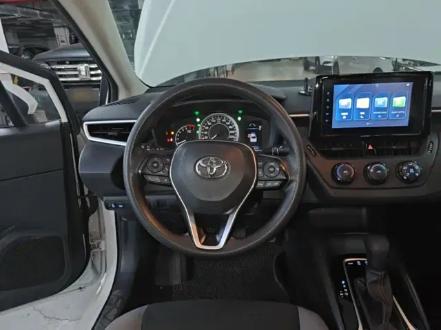 Toyota Corolla — Фото автомобиля 10