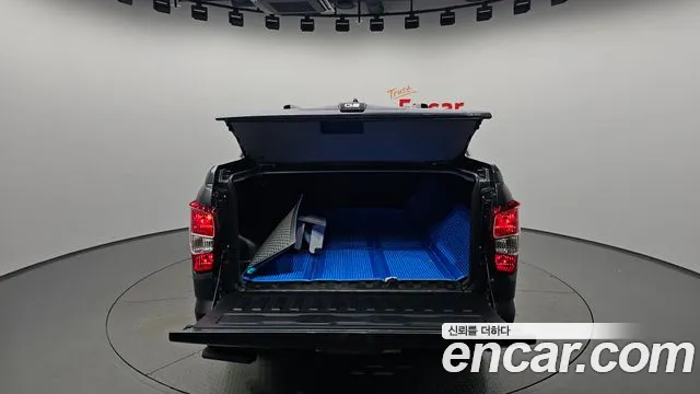 KG_Mobility_Ssangyong Rexton Новый Rexton Sport Дизель 2.2 4WD — Фото автомобиля 17