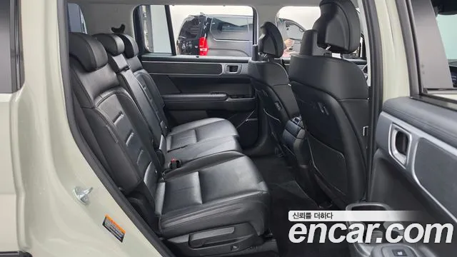 Hyundai Santa Fe — Фото автомобиля 17