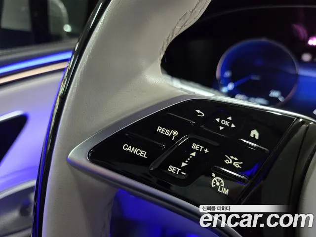 Mercedes-Benz EQS — Фото автомобиля 13
