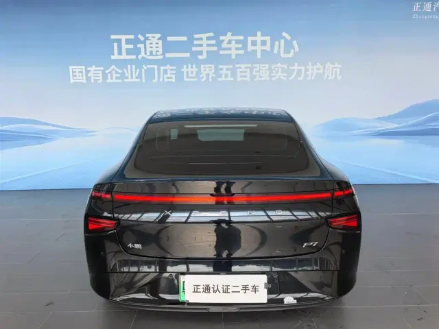 Xpeng P7 — Фото автомобиля 6