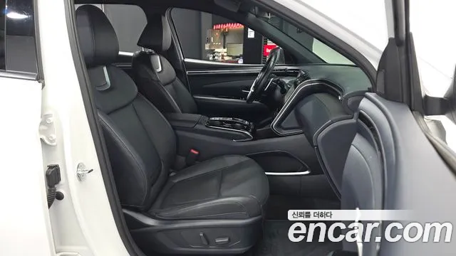 Hyundai Tucson Tucson (NX4) Бензин 1.6 турбо 2WD — Фото автомобиля 11