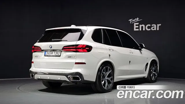 BMW X5 xDrive 40i M Sport — Фото автомобиля 2