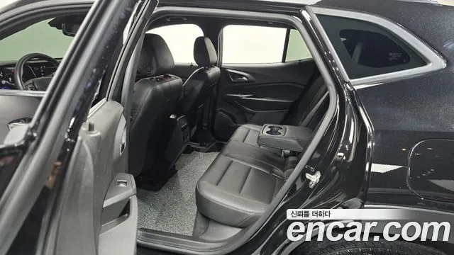 ChevroletGMDaewoo Trax Trax Кроссовер — Фото автомобиля 11