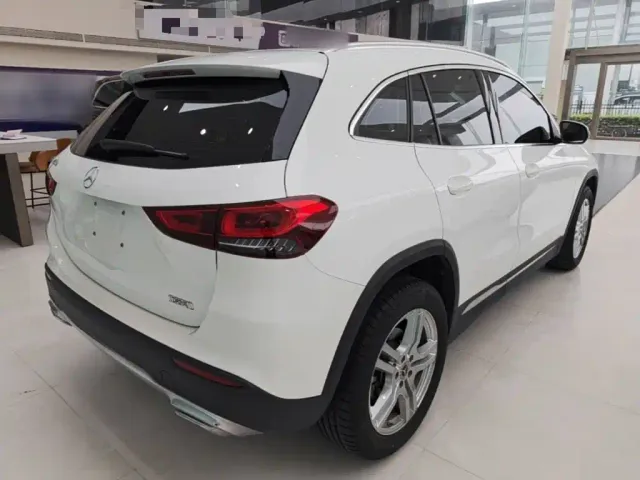 Mercedes-Benz GLA-Class — Фото автомобиля 6